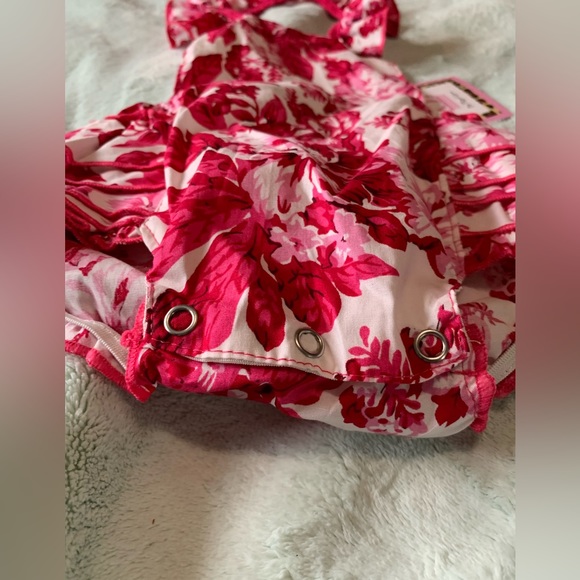 ✨HP✨ Floral romper - Picture 5 of 13